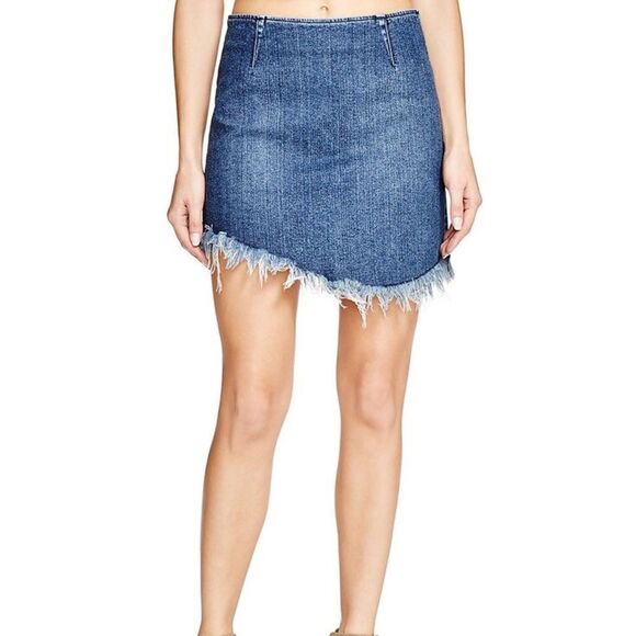 Kendall & Kylie Raw Edge Asymmetrical Denim Seamed Mini… - Picture 2 of 5